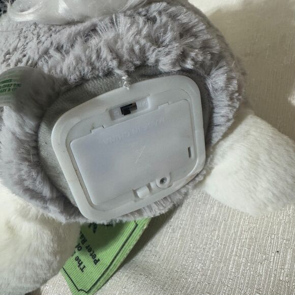 Peter Rabbit Plush Animatronics Talking 13 inch Works Great storytelling - Picture 6 of 7